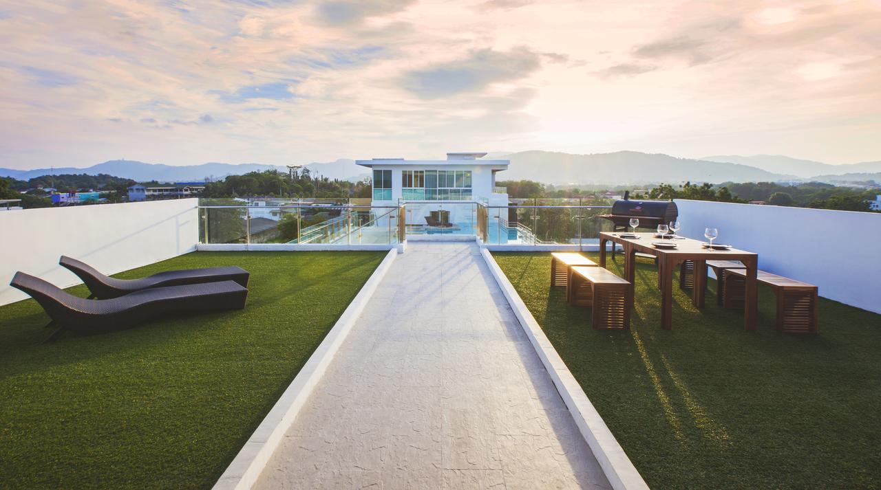 The Wide Condotel - Phuket Exterior photo