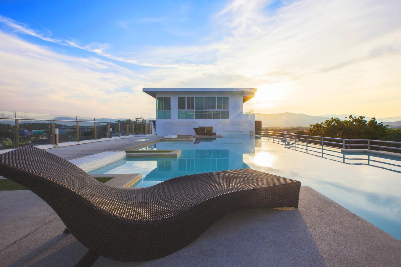 The Wide Condotel - Phuket Exterior photo